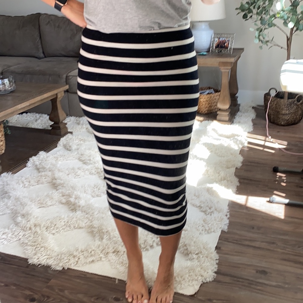 Xhilaration Black & White Striped Skirt